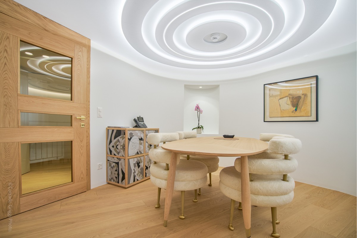 Davide Macullo Architects, Davide Macullo Architects Balances Comfort and Professionalism