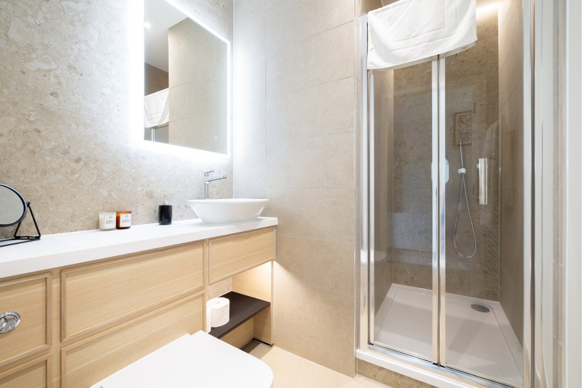 rak ceramics, RAK Ceramics Delivers High-Spec Bathroom Solutions for Landmark Birmingham Development