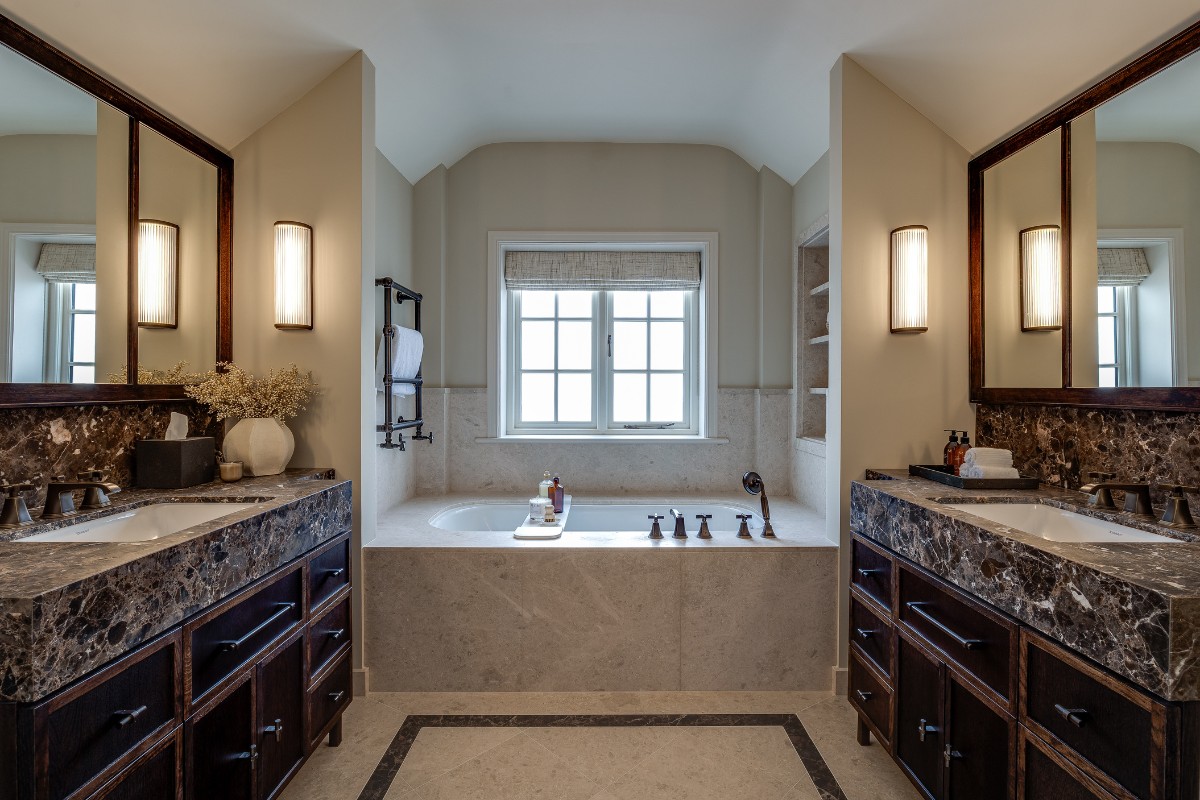 Lewis Knox, Lewis Knox Create a Family Home That Offers a Sense of Calm and Retreat