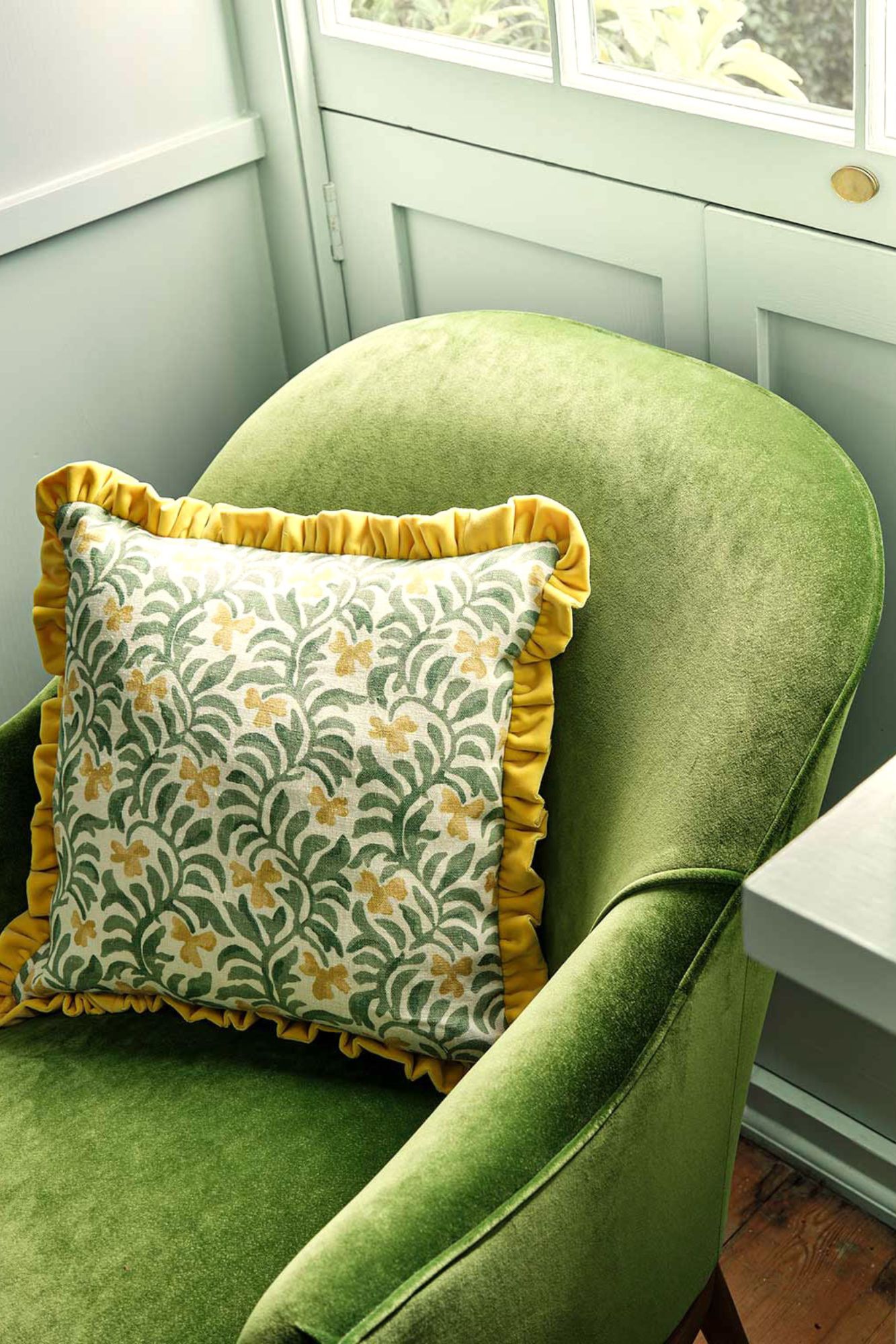 linwood, Linwood Launch Maru: A Refined Collection of Printed Linens Inspired by Nature