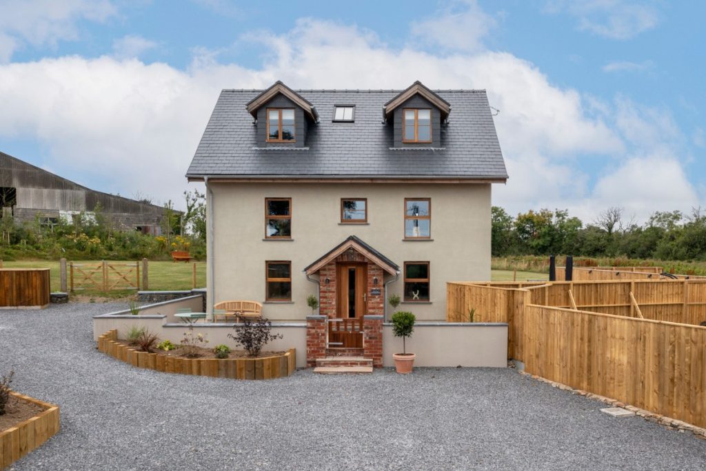 RAK Ceramics Brings Subtle Sophistication to Welsh Holiday Estate with Luxurious Bathroom Solutions