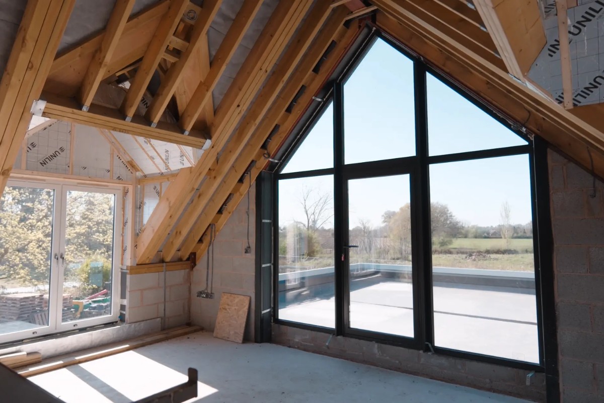 Lewis Knox, Lewis Knox Designs a Luxury Family Home, Guided by a Timeless and Refined Aesthetic