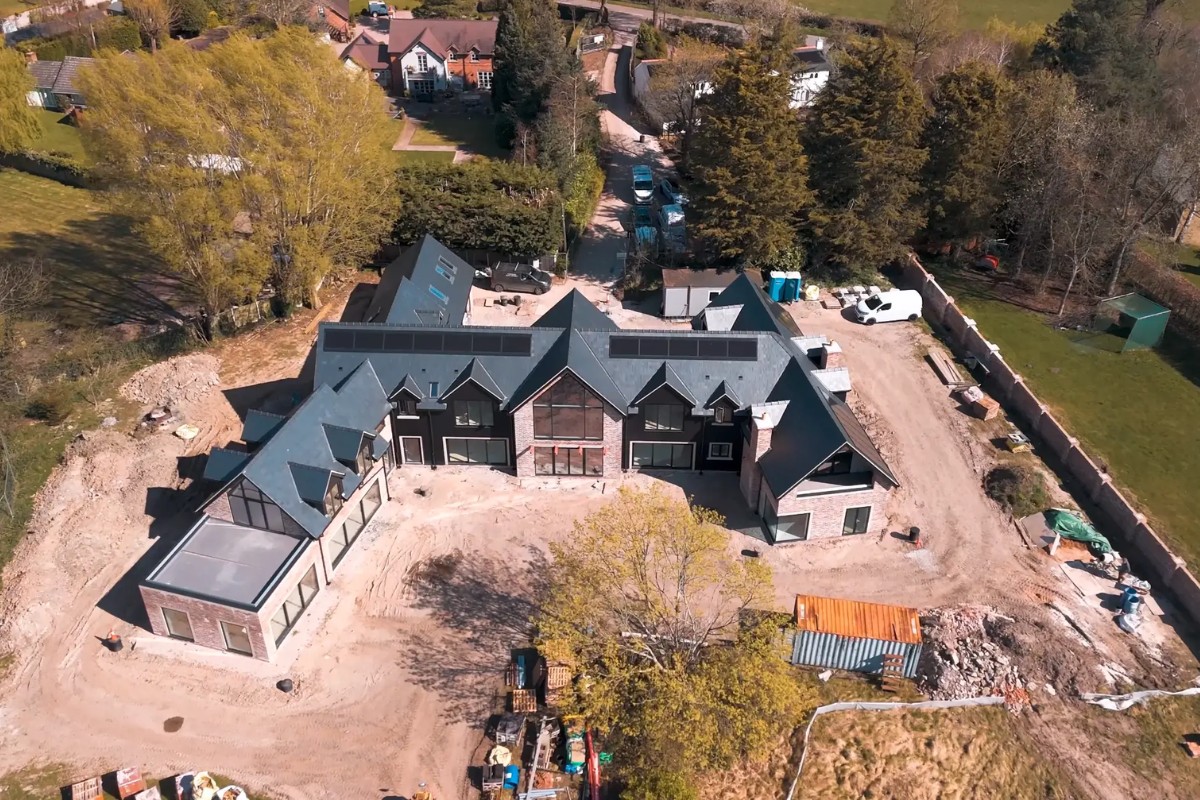 Lewis Knox, Lewis Knox Designs a Luxury Family Home, Guided by a Timeless and Refined Aesthetic