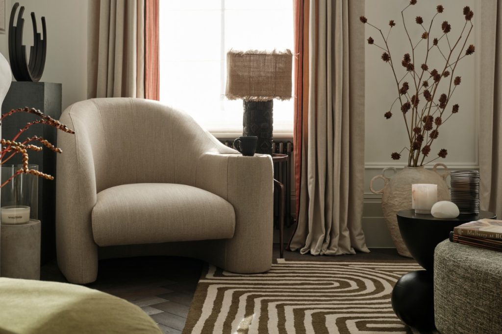 House of sofa.com: An Expression of Artistry, Technical Expertise and Collaboration