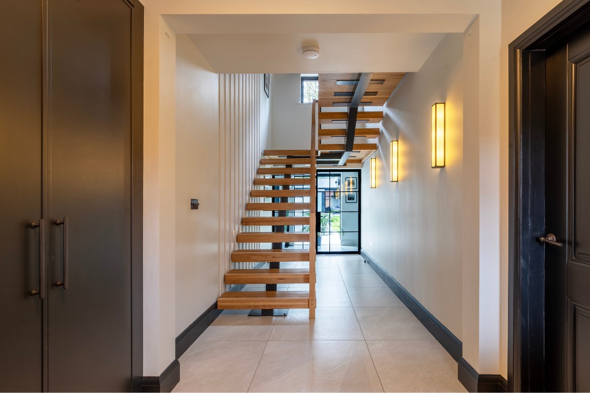 Kimble Roden Architects Reimagines an Arts & Crafts Home for Modern Family Living