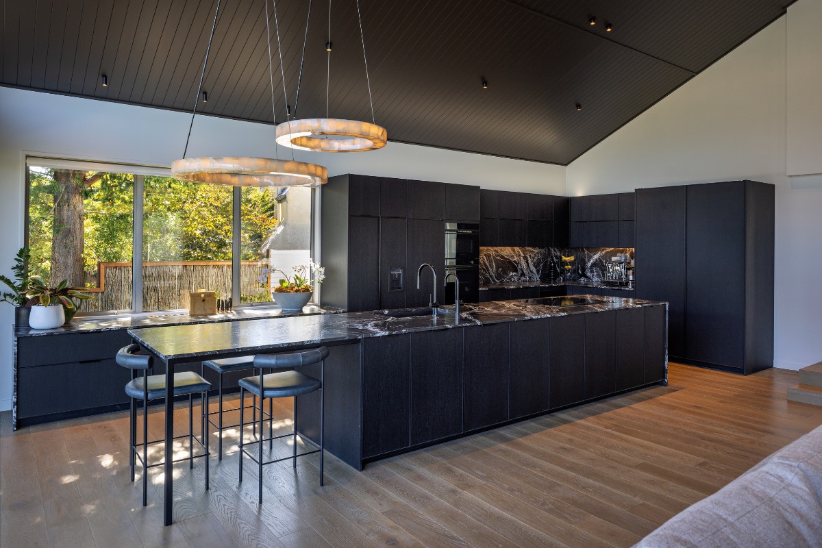 German Kitchens, German Kitchens Create a Sleek Kitchen Design, Perfect for Entertaining