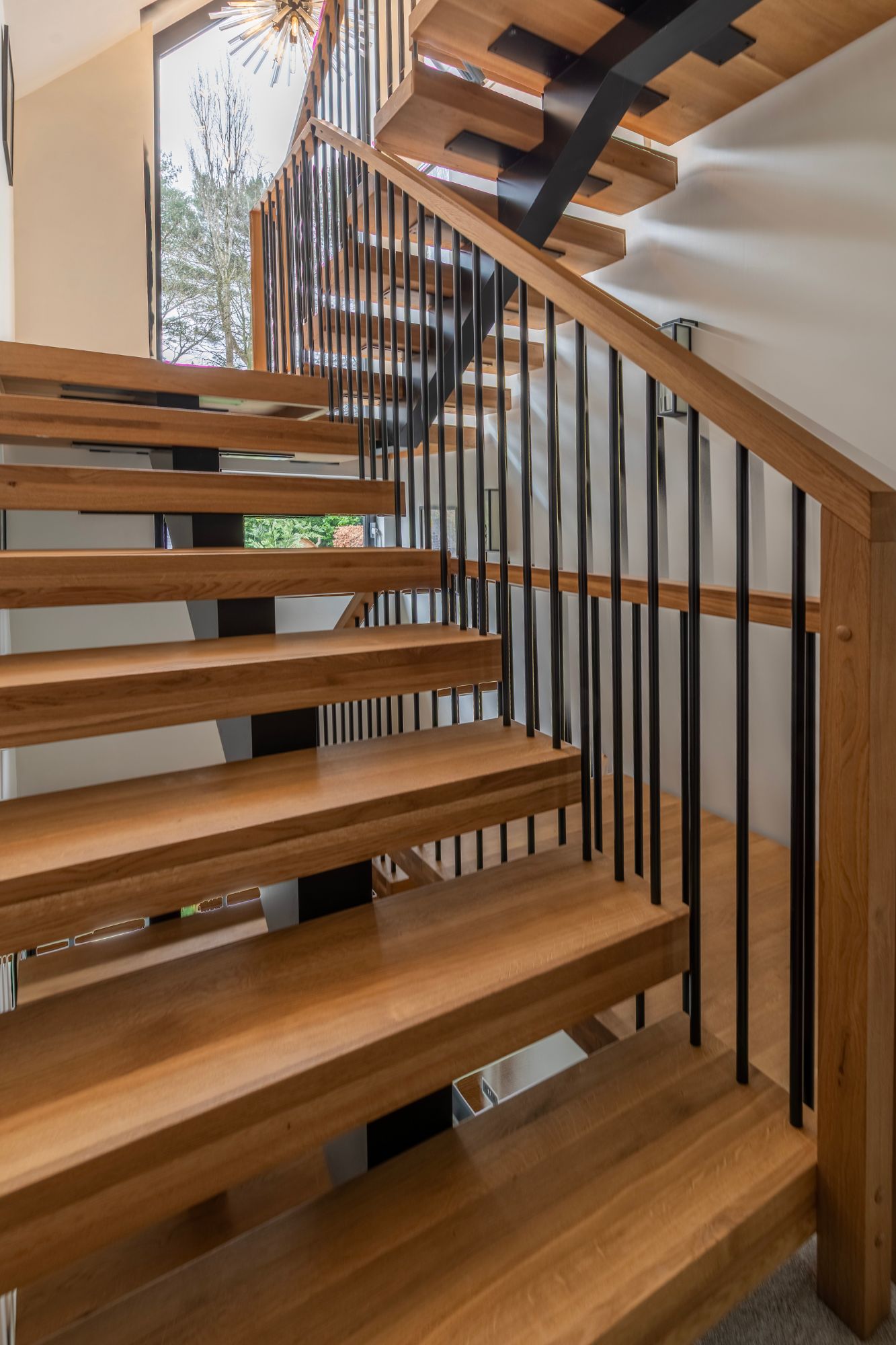 Kimble Roden, Kimble Roden Architects Reimagines an Arts & Crafts Home for Modern Family Living