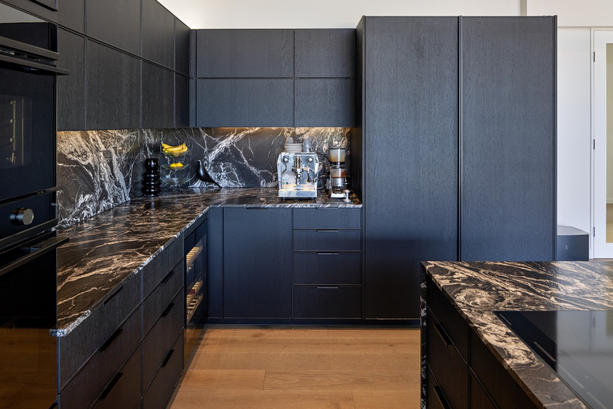 German Kitchens, German Kitchens Create a Sleek Kitchen Design, Perfect for Entertaining