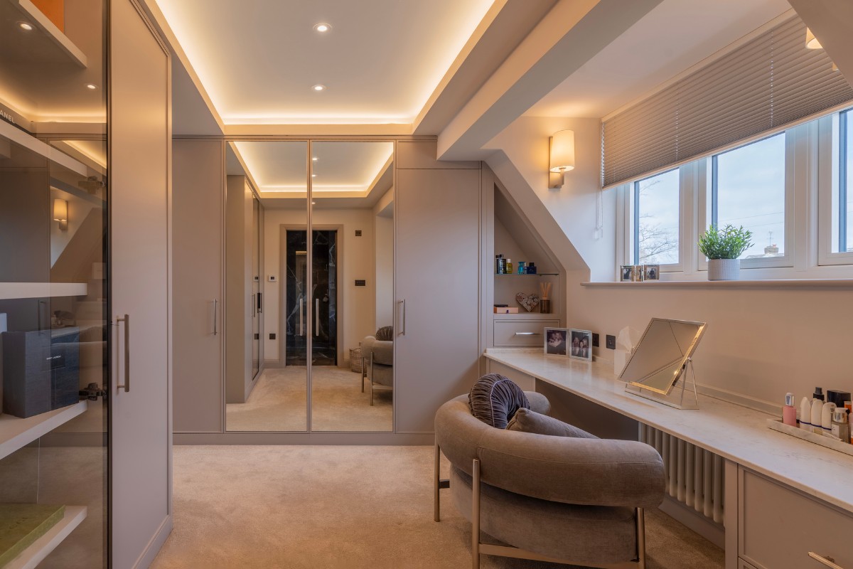 Kimble Roden, Kimble Roden Architects Reimagines an Arts & Crafts Home for Modern Family Living