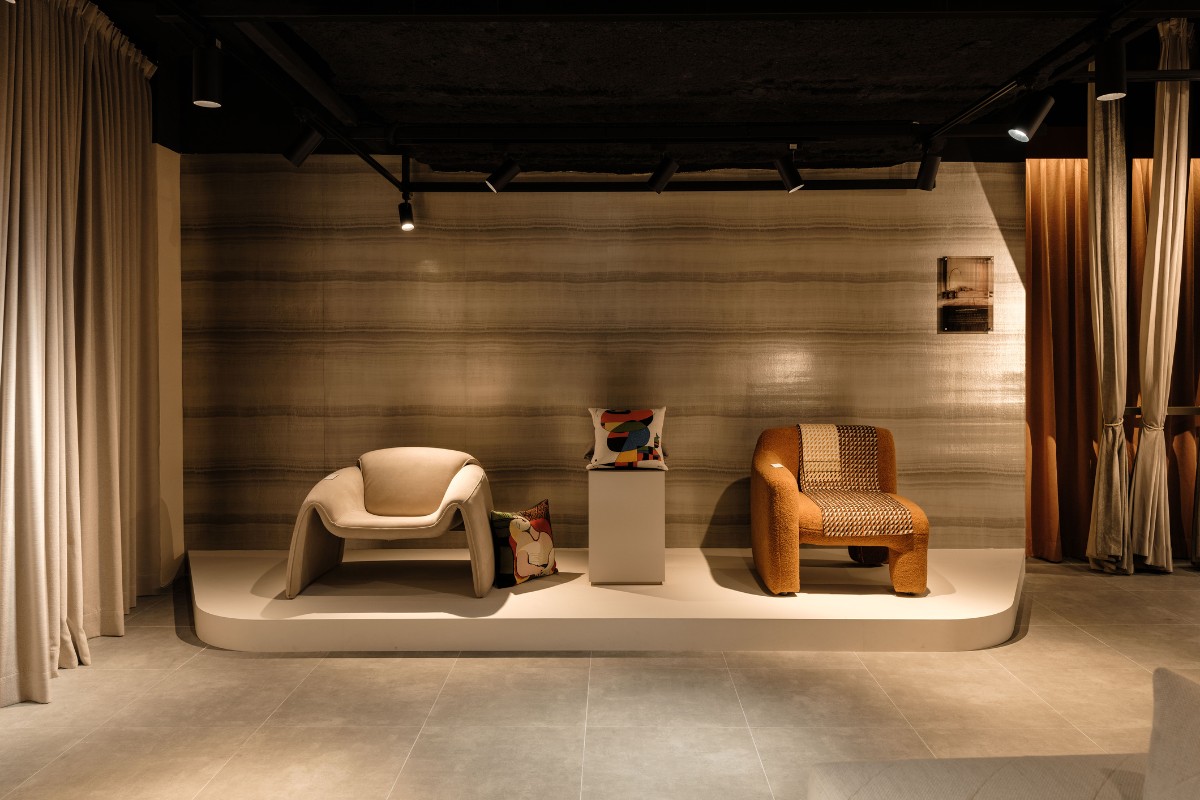 Solid Design Studio, Solid Design Studio Create a Fluid and Dynamic Retail Space