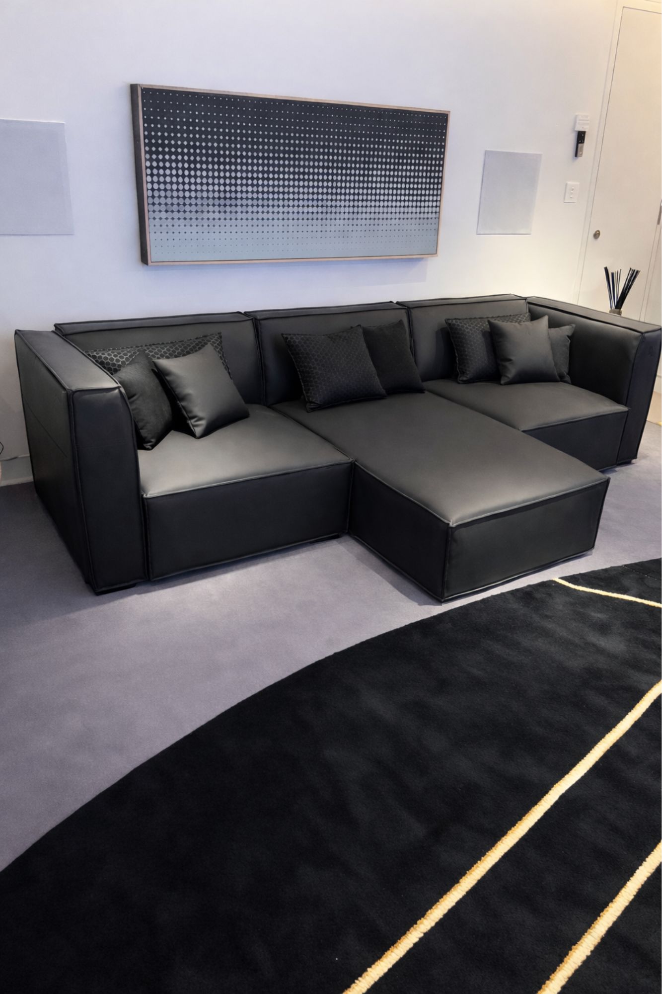 Studio Vellari, Studio Vellari: Redefining the Private Cinema Experience Through Contemporary Interior Design