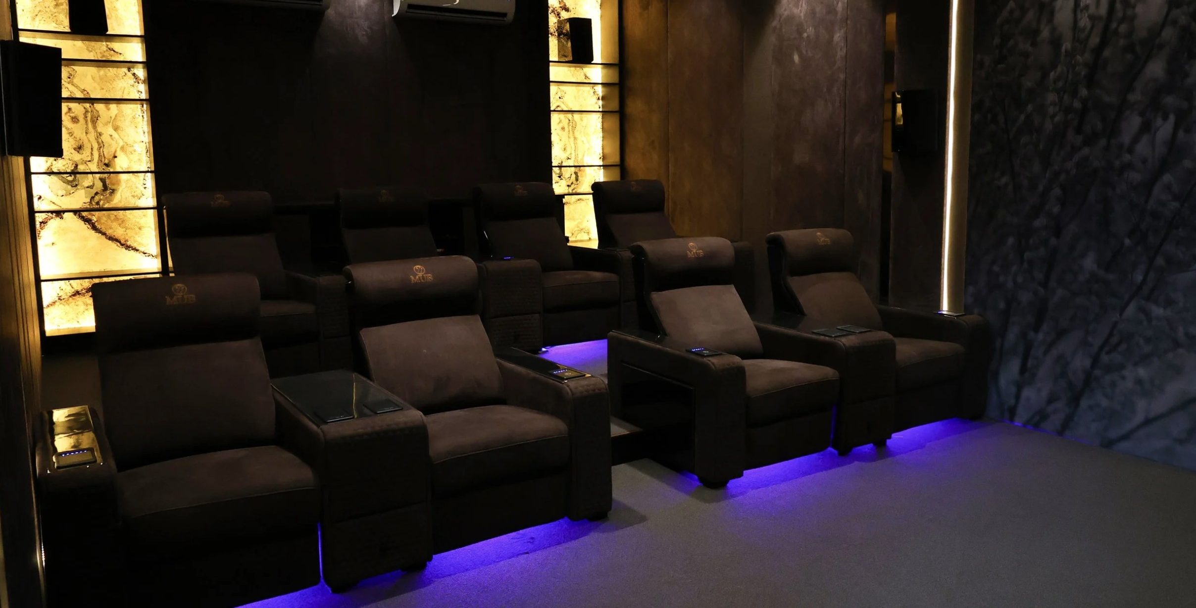 Dubai Cinema