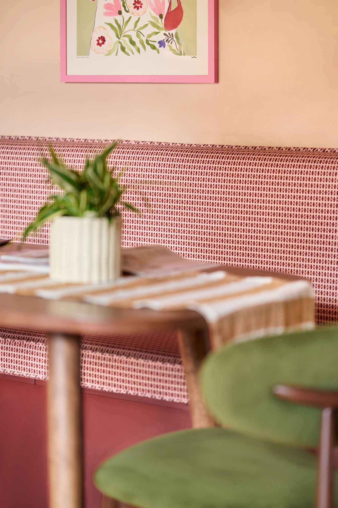 NB Interiors, NB Interiors Create a Modern Country Kitchen Design