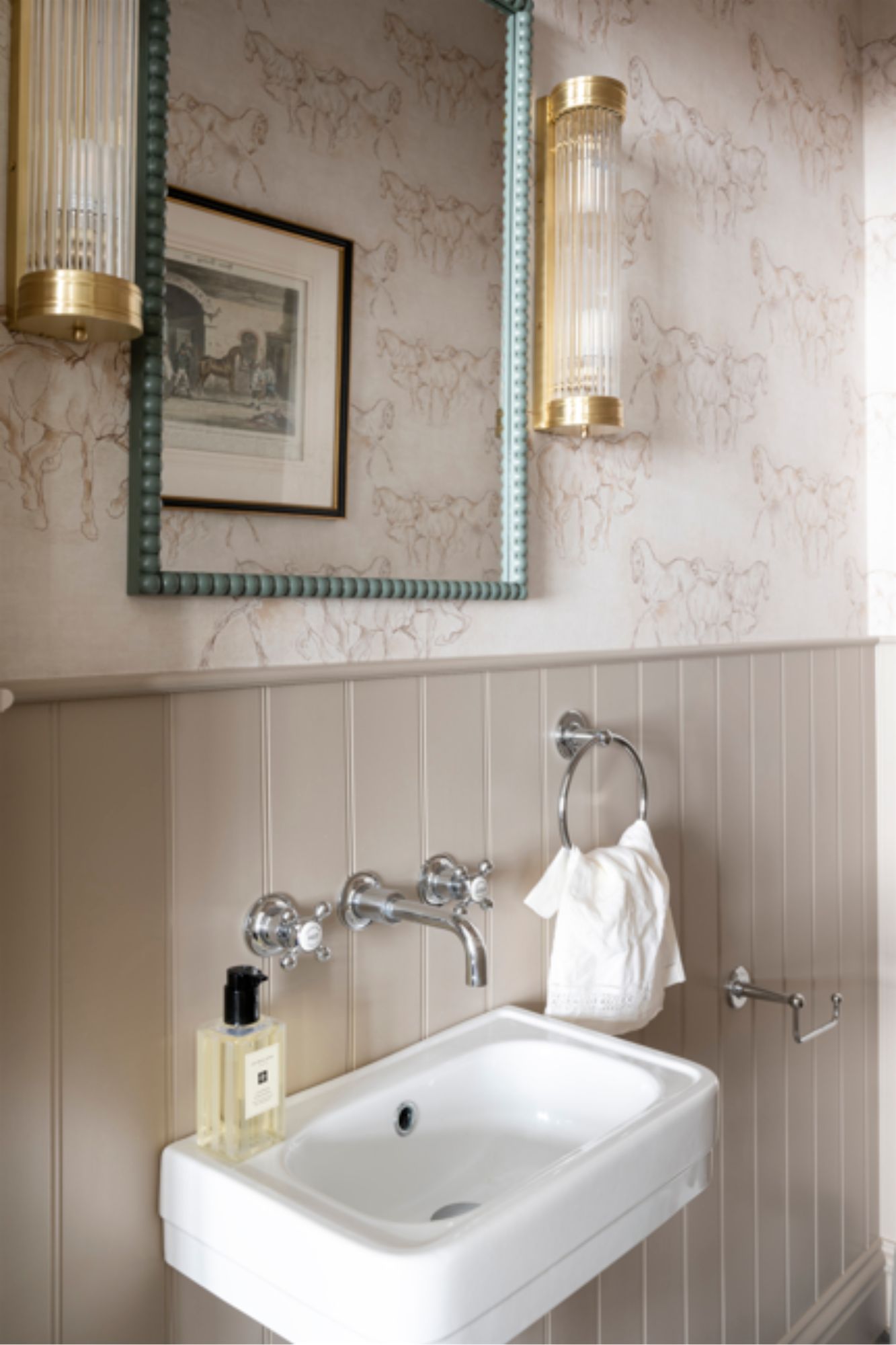 Celine Jumaili, Celine Jumaili Combines Modern Design With a Homely Feel