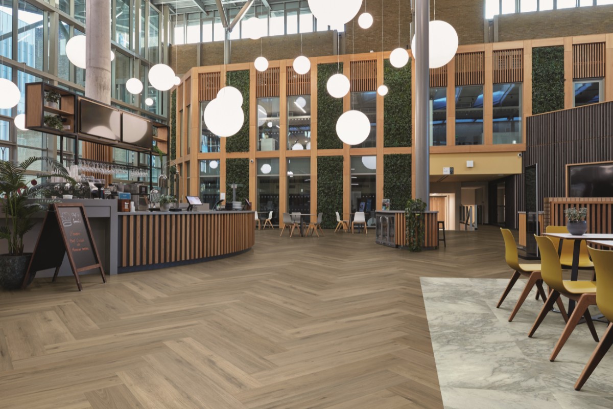 Karndean, Karndean Commercial Spotlights Wellbeing and Material Performance at CDW2026