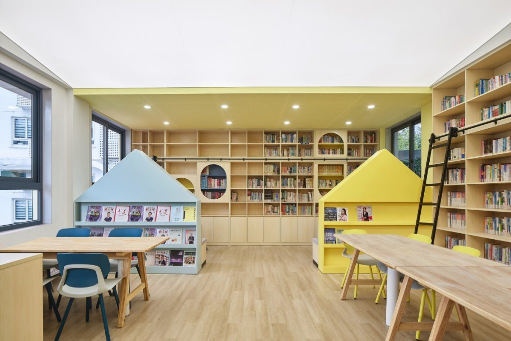 Lineworks Studio Craft a Bright and Creative Teaching Environment