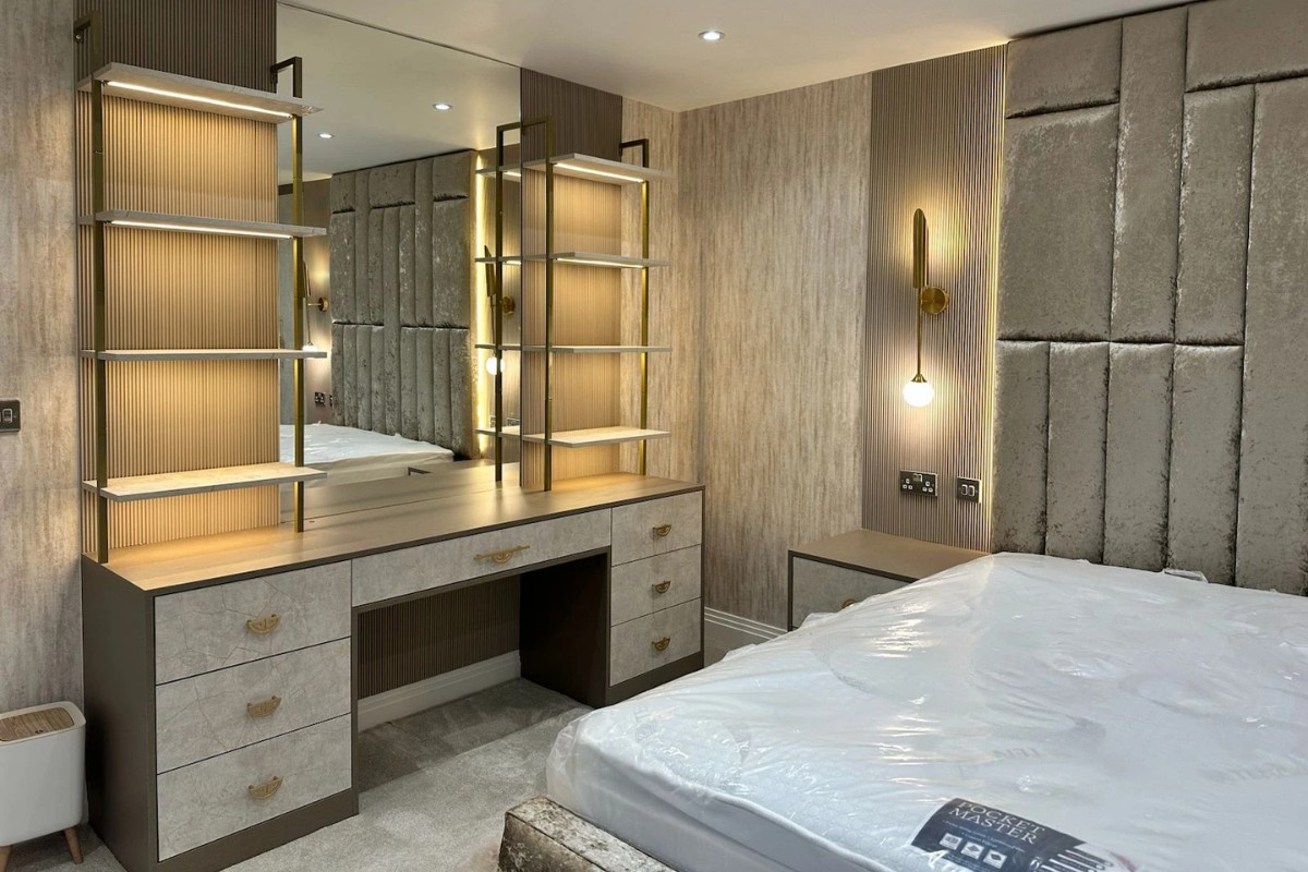 Oraanj Interior Design, The Art of Restraint: Oraanj Interior Design Resolves the Clutter in London&rsquo;s Luxury Bedrooms