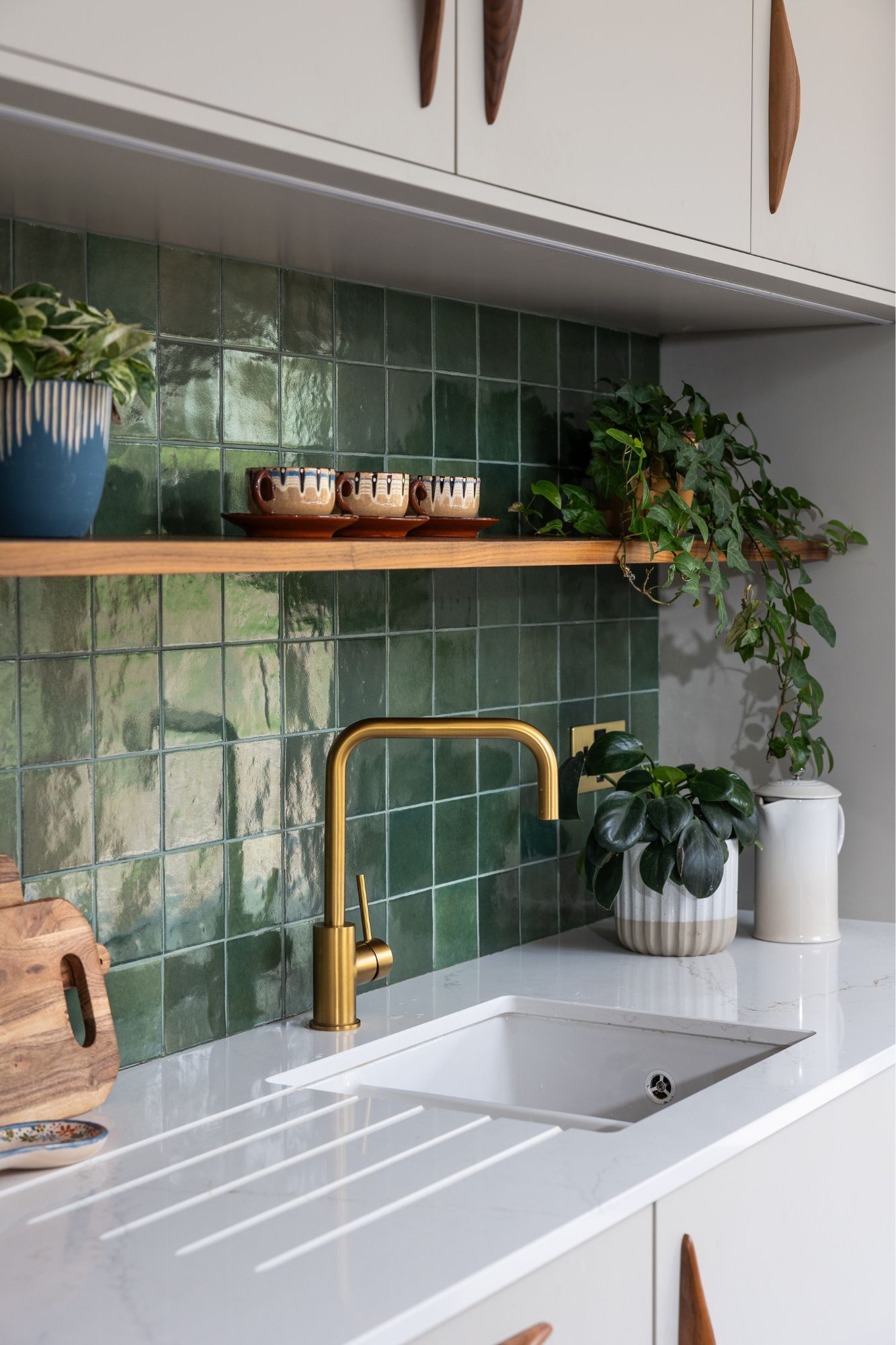 Bower Interior Design, Bower Interior Design Create a Contemporary Mid-Century Kitchen
