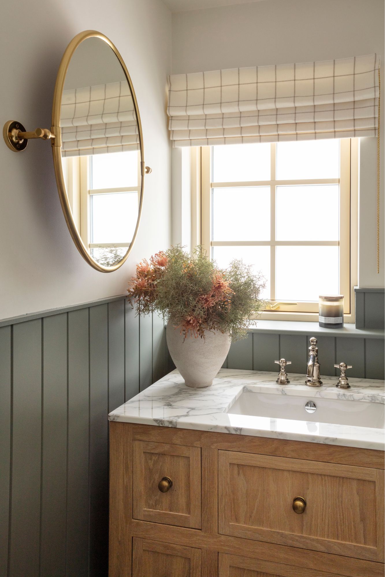Studio LBI, Studio LBI Deliver a Cosy But Thoroughly Modern and Functional Holiday Home