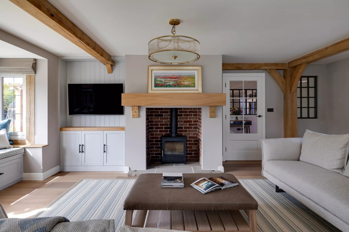 Lewis Knox, Lewis Knox: Devising a Fresh Take on Country Living
